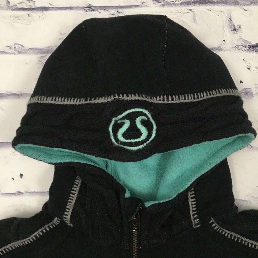 Lululemon Special Edition Cable Knit Scuba Hoodie - Picture 5 of 8